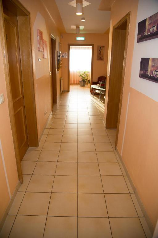 Hotel Erzhausener Hof ภายนอก รูปภาพ